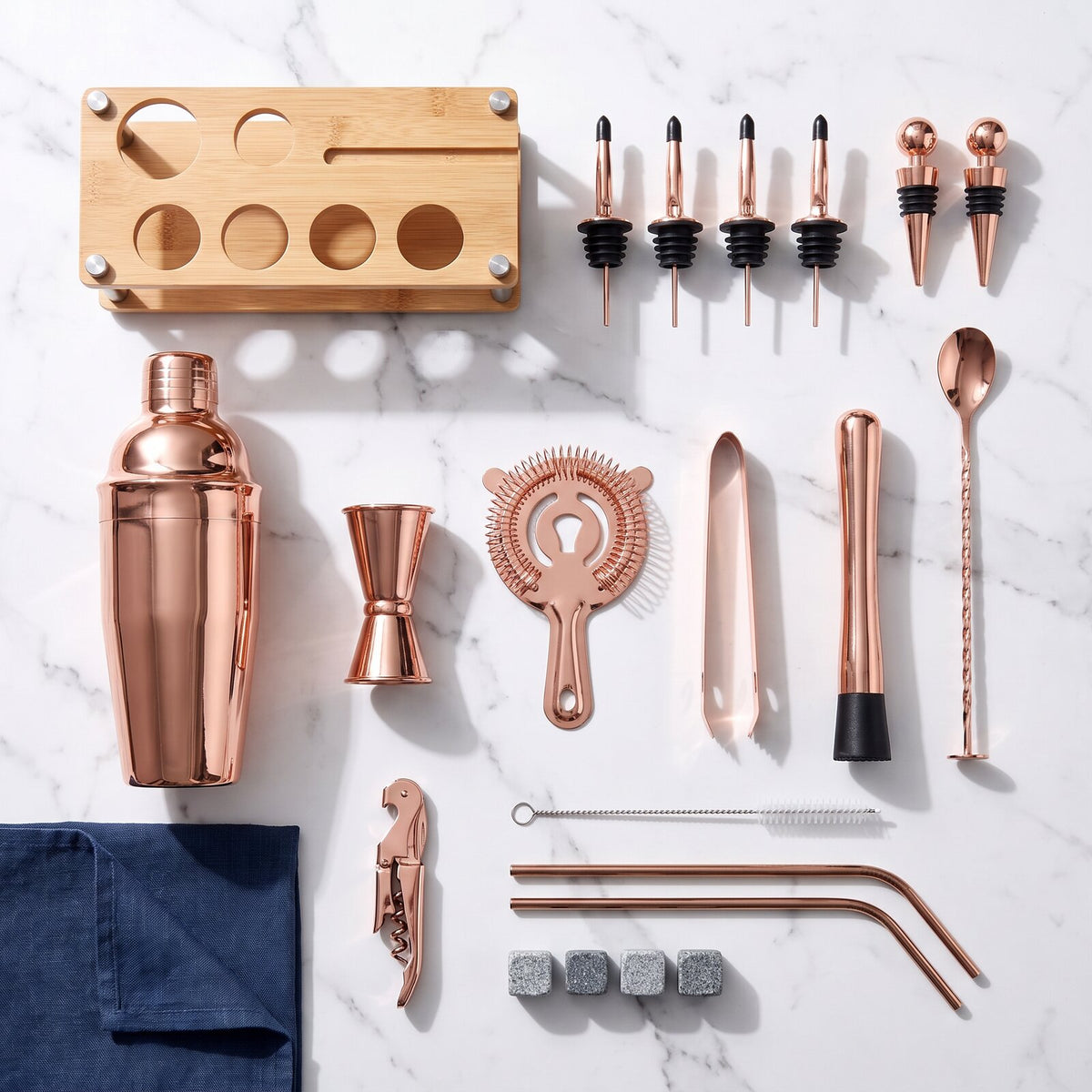 Kit à Cocktail Cobbler Rose Gold - contenu de la boîte