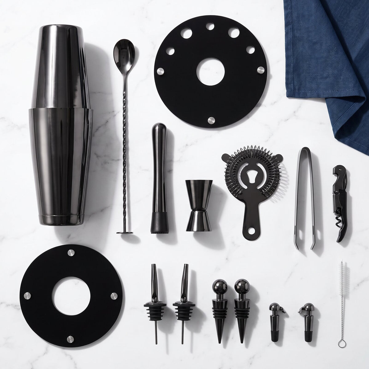 Kit Cocktail Noir — dans la boîte