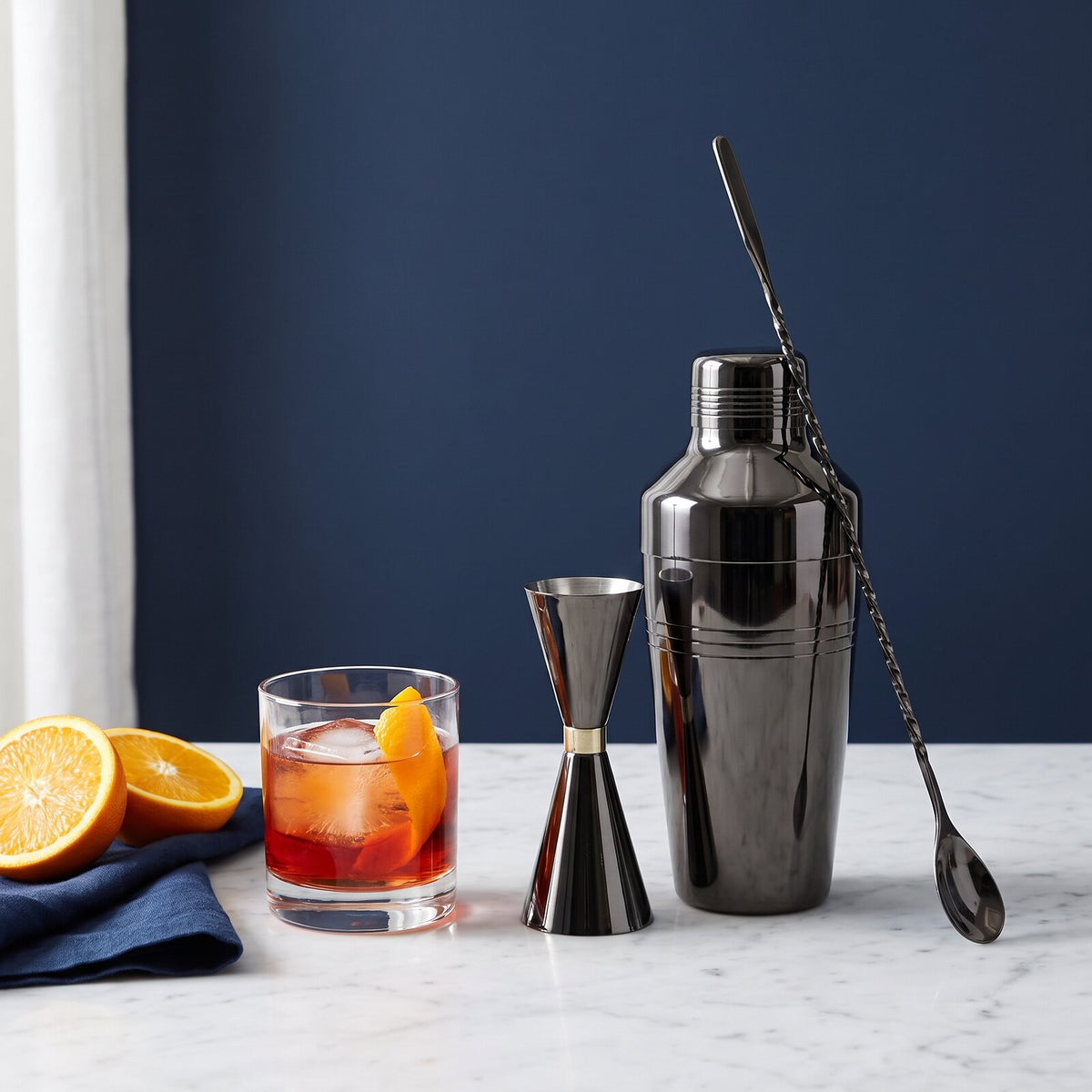 Kit Cocktail Cobbler Noir — sur le bar