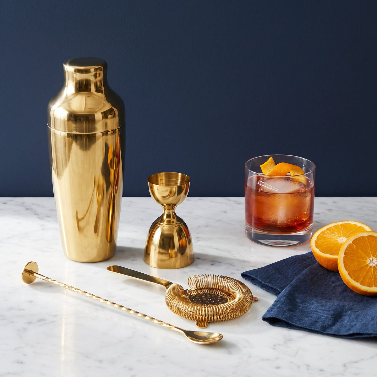 Kit Shaker Cocktail — sur le bar